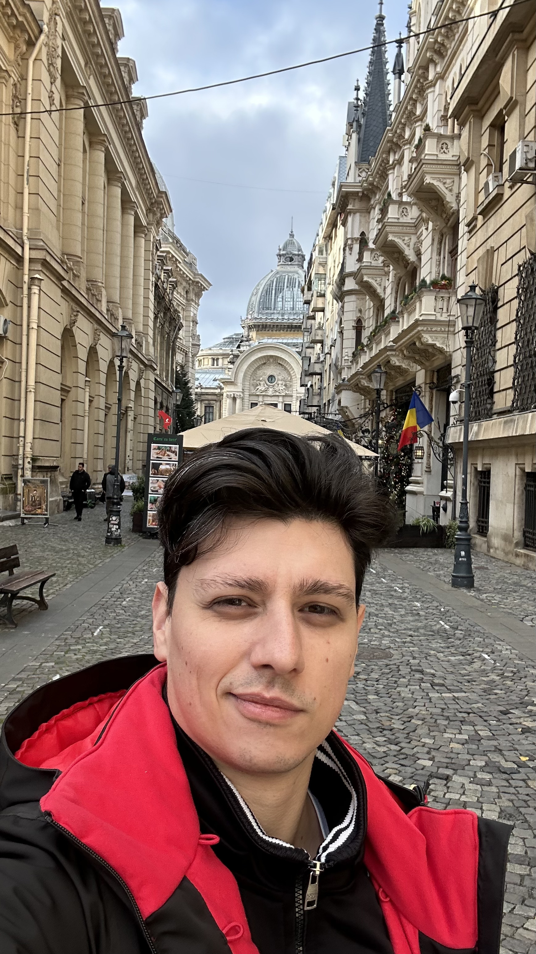 Jose Luis Escolá Photo